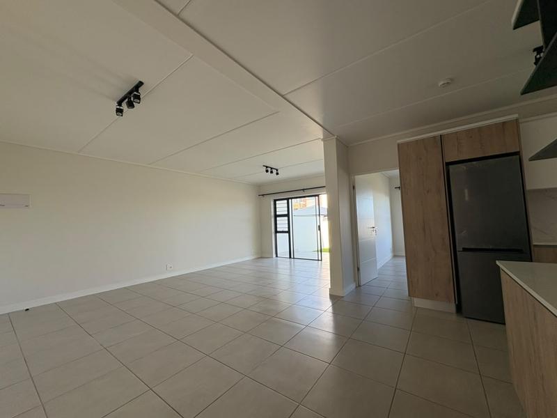 To Let 3 Bedroom Property for Rent in Richwood Western Cape